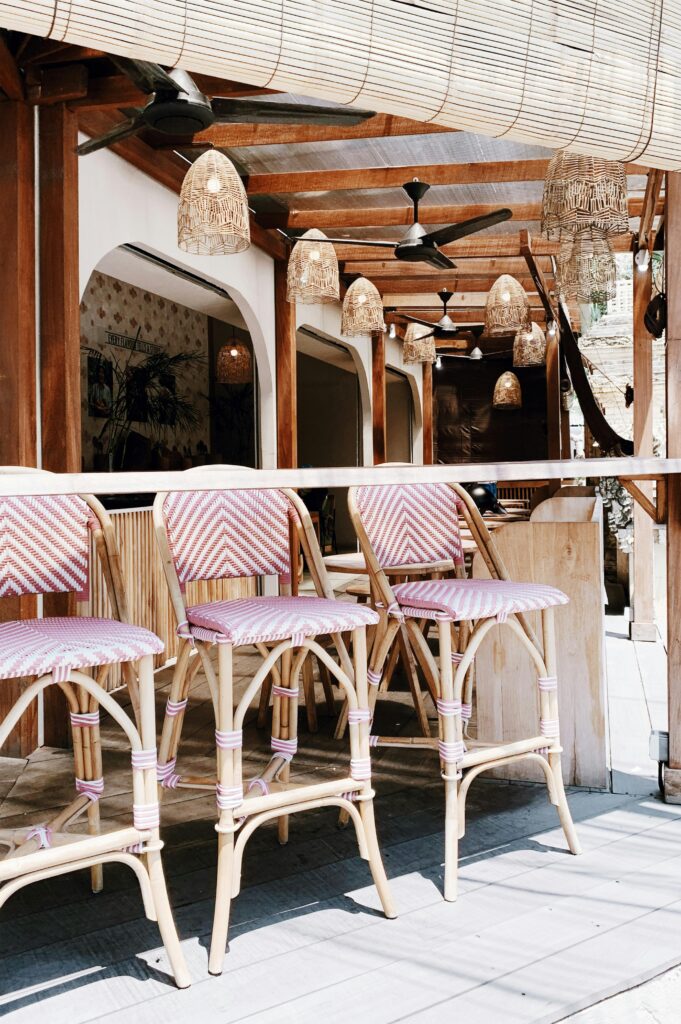 protecting outdoor ceiling fan from wind