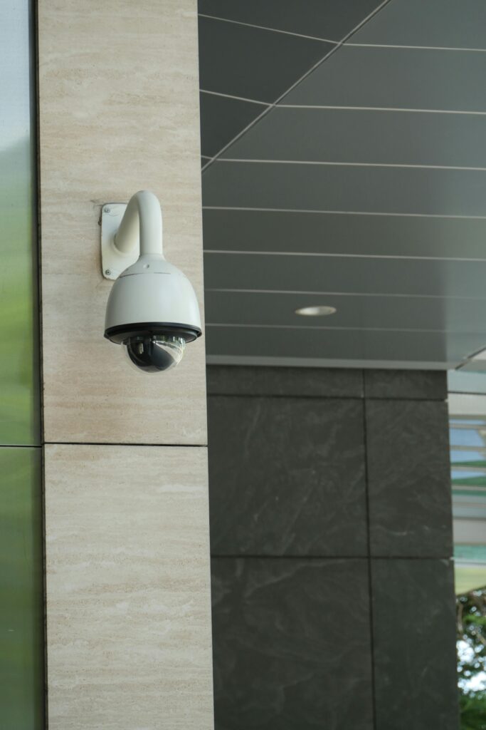 best outdoor battery security camera to have